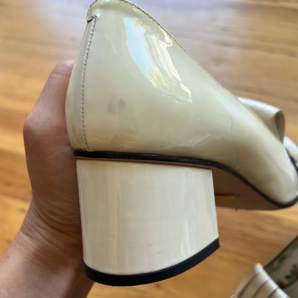 Gucci Marmont white patent leather heels - Picture 8 of 16